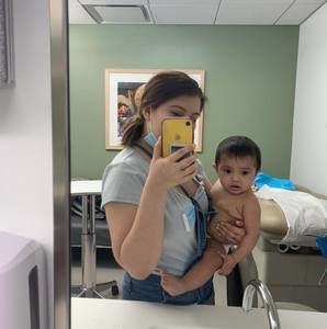 Meet your Posher, Gabriela